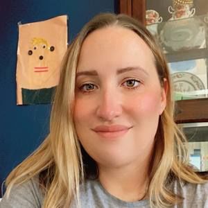 Meet your Posher, Angela